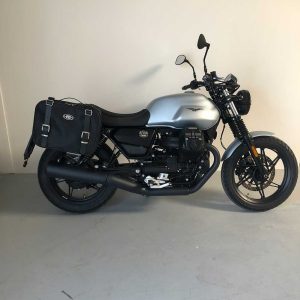 Moto Guzzi V7 850 Borse Laterali Container 01