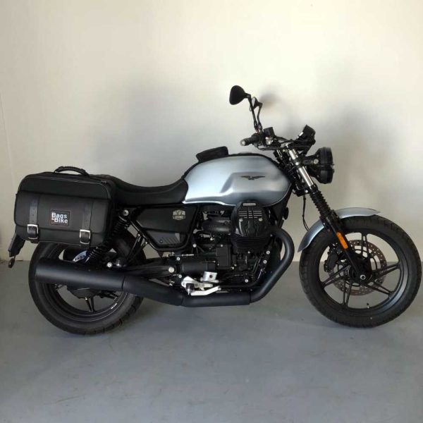 Moto Guzzi V7 850 Borse Laterali Travel 01