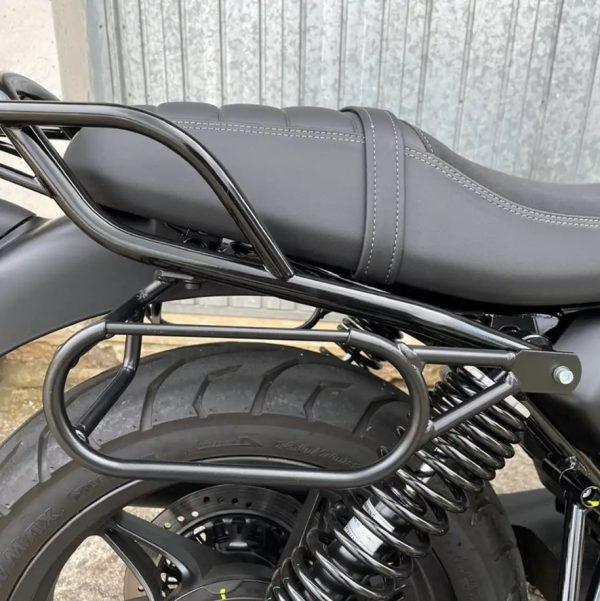 Moto Guzzi V7 850Coppia Telai Laterali per portapacchi per Moto Guzzi V7 02