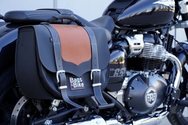 Royal Enfield Super Meteor 650 Borse Laterali Classic NeroCuoio 02