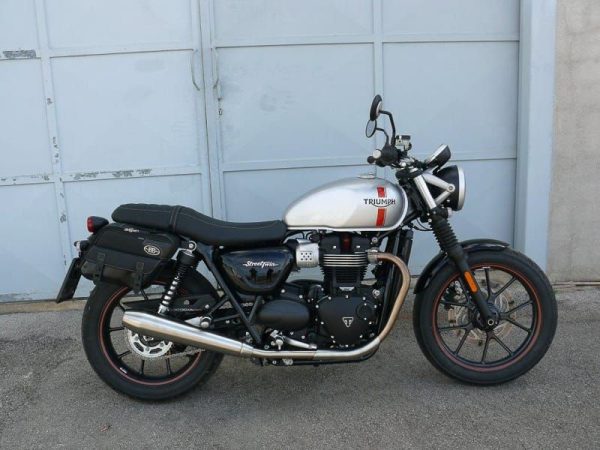 Triumph Street Twin 900 Borse laterali Perfect 01