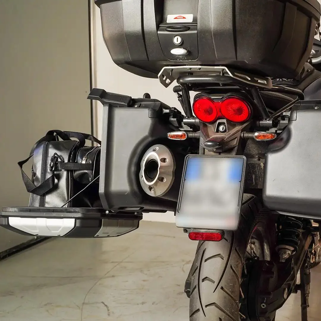 Set di quattro borse interne URBAN, per Moto Guzzi V85TT - immagine 2