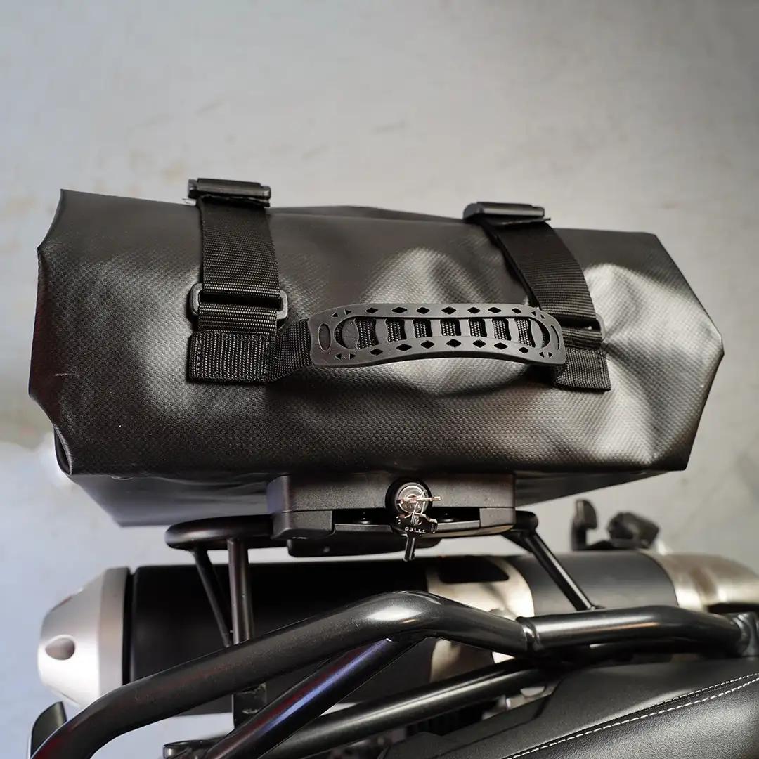 Panniers for Moto Guzzi V85TT, pair of AMIATA side bags - Image 4