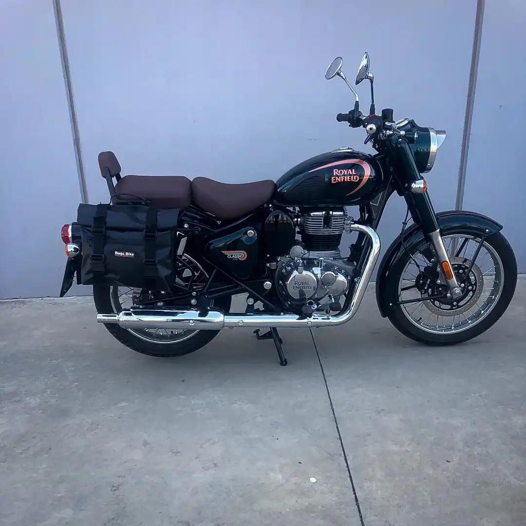 Panniers for Royal Enfield Classic 350, pair of AMIATA side bags