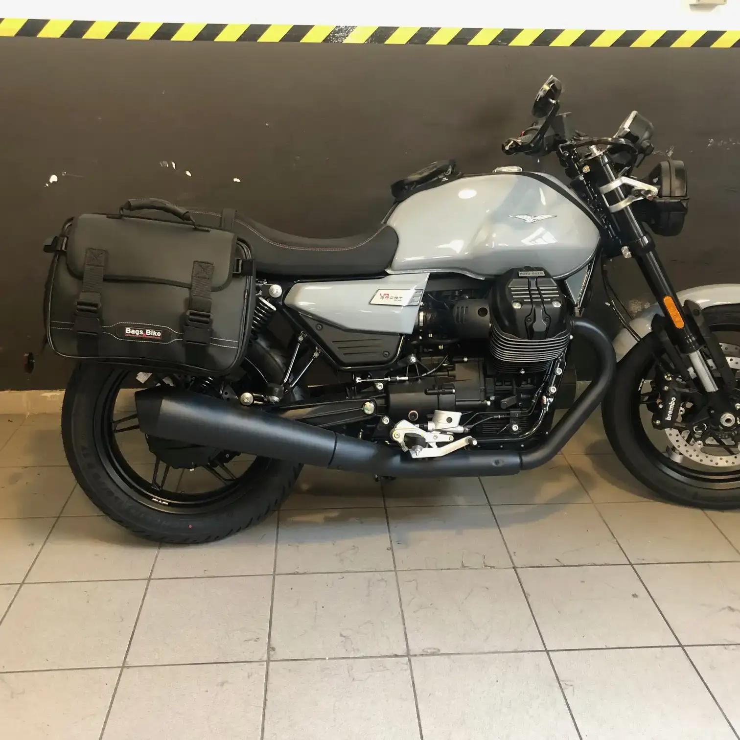 Panniers for Moto Guzzi V7 Sport, pair of AVENTUR side bags - Image 4