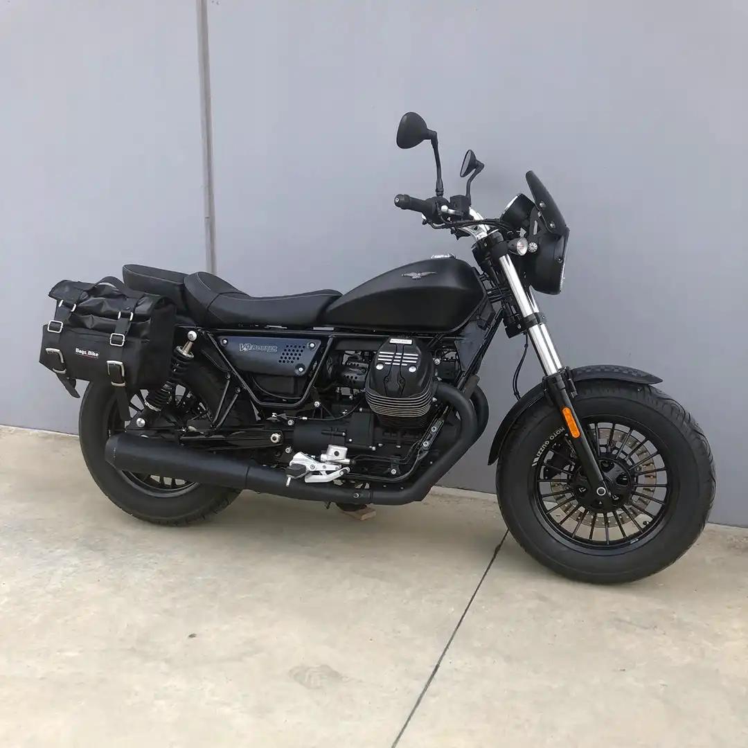 Panniers for Moto Guzzi Bobber, pair of CAMION in Leather side bags - Image 3