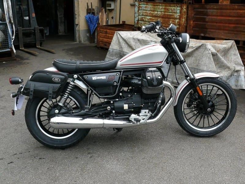 Panniers for Moto Guzzi Bobber, pair of PERFECT side bags - Image 4