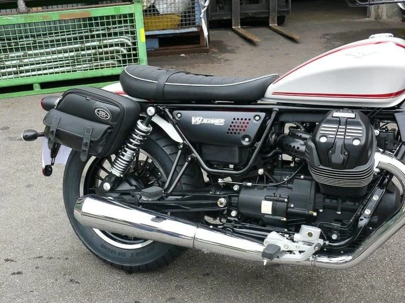 Borse laterali per Moto Guzzi Bobber, coppia di borse PERFECT - immagine 5