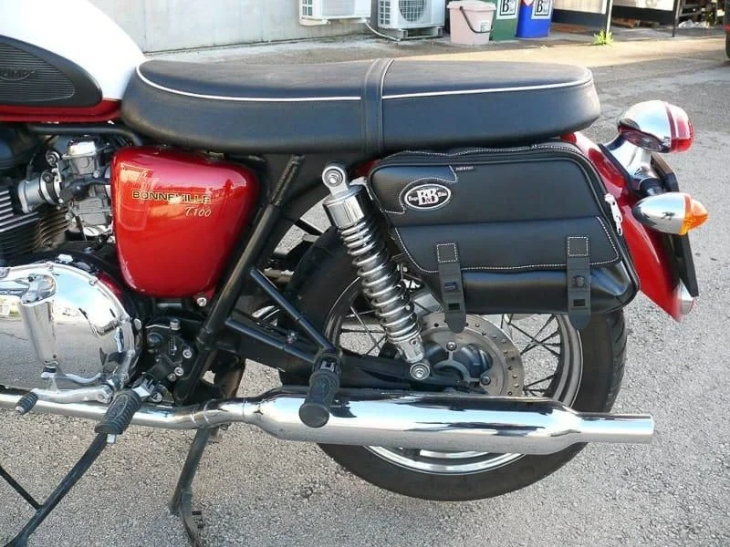 Panniers for Triumph Bonneville, pair of PERFECT side bags - Image 6