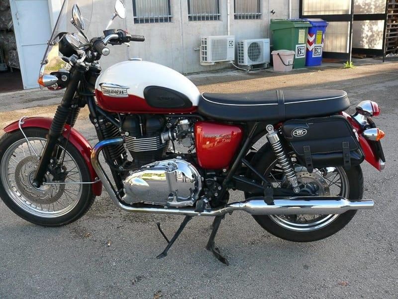 Panniers for Triumph Bonneville, pair of PERFECT side bags - Image 7