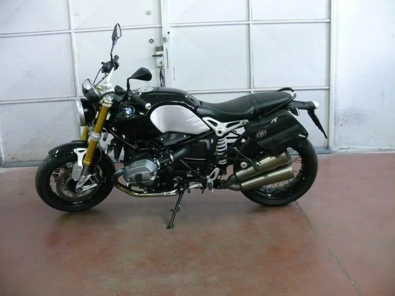 Panniers for BMW Nine T, pair of PERFECT side bags - Image 5