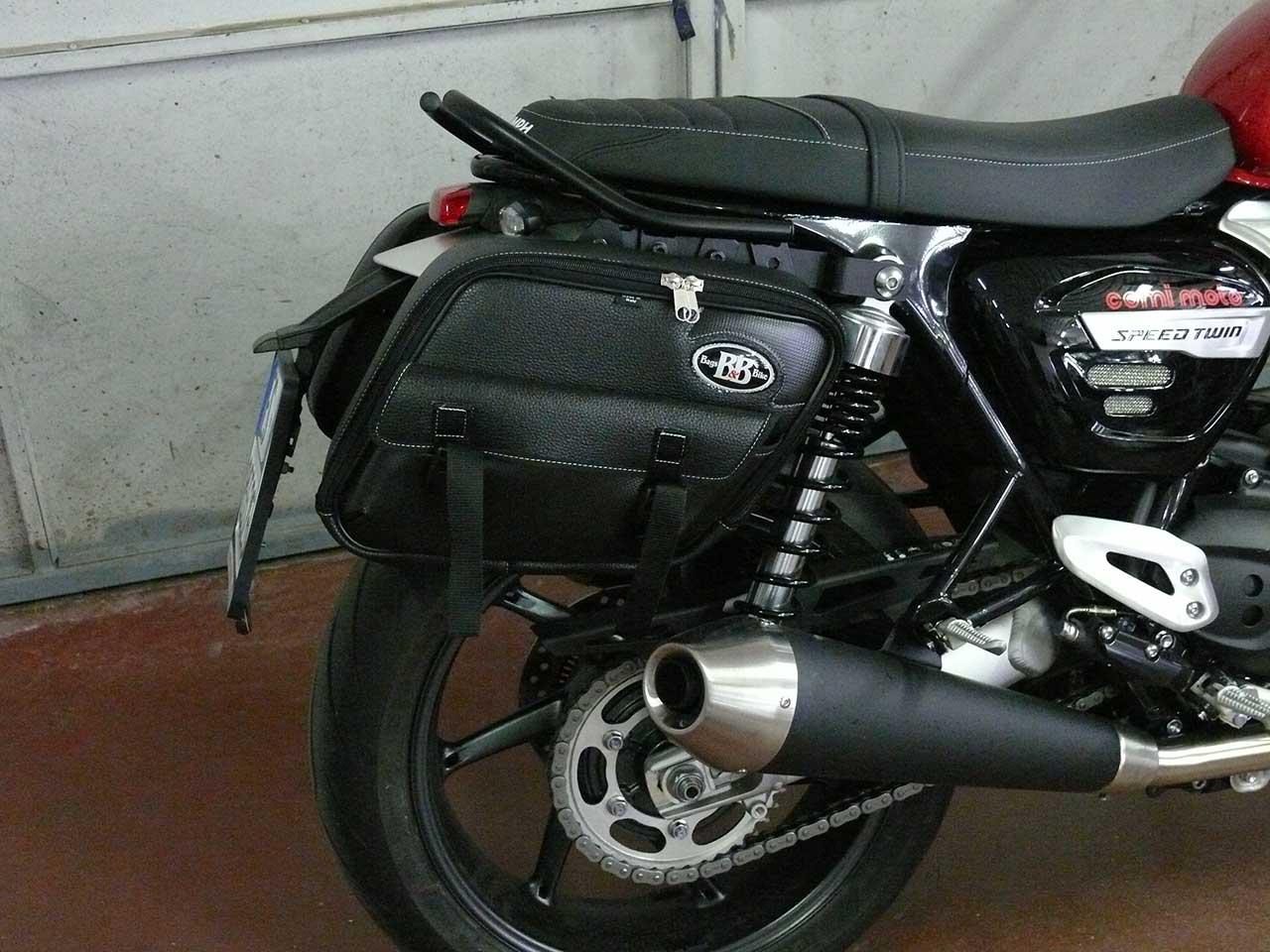 Panniers for Triumph Speed Twin, pair of PERFECT side bags