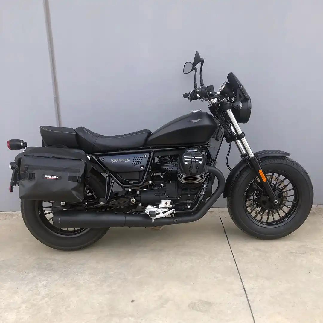 Panniers for Moto Guzzi Bobber, pair of CERVINO side bags