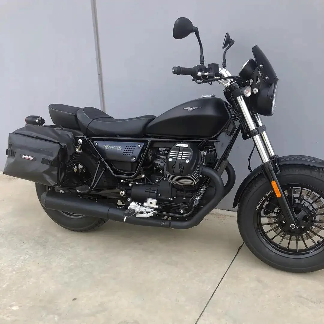 Borse laterali per Moto Guzzi Bobber, coppia di borse CERVINO - immagine 4