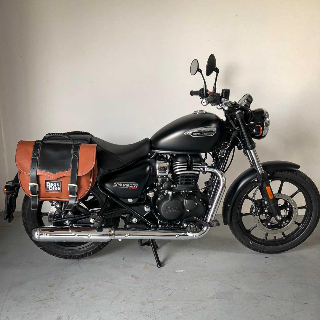 Panniers for Royal Enfield Meteor 350, pair of CLASSIC in Leather and Black side bags - Image 4