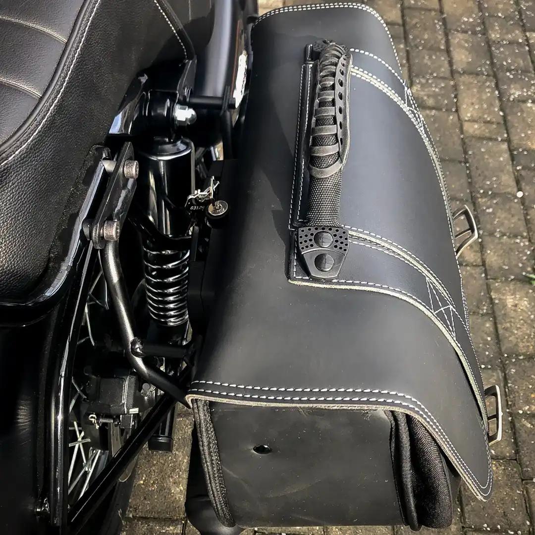 Panniers for Royal Enfield Bullet 350, pair of CLASSIC in Black side bags - Image 4