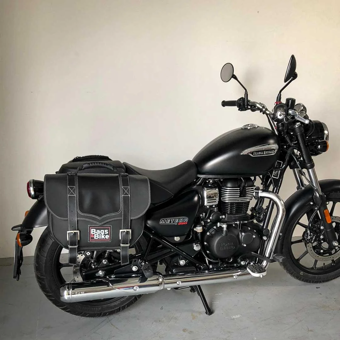 Borse laterali per Royal Enfield Meteor 350, coppia di borse CLASSIC in Nera - immagine 3