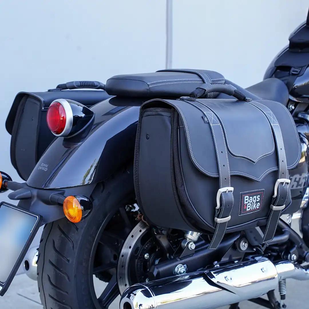 Borse laterali per Royal Enfield Super Meteor 650, coppia di borse CLASSIC in Nera - immagine 4