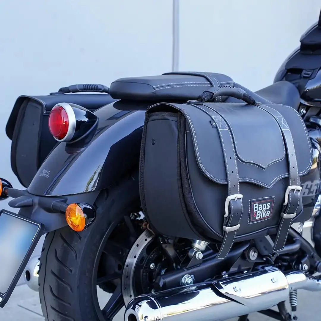 Borse laterali per Royal Enfield Super Meteor 650, coppia di borse CLASSIC in Nera - immagine 4