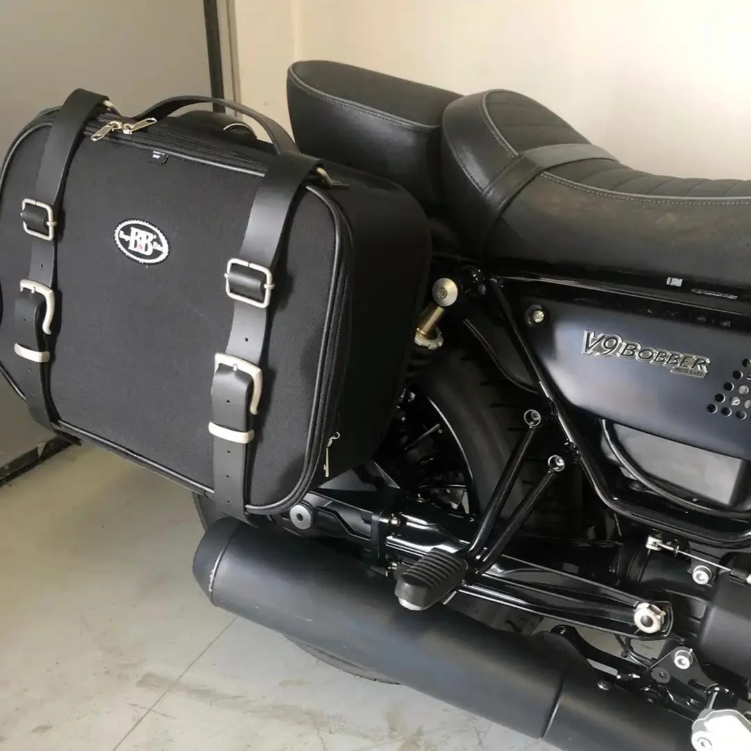 Borse laterali per Moto Guzzi Bobber, coppia di borse CONTAINER - immagine 3