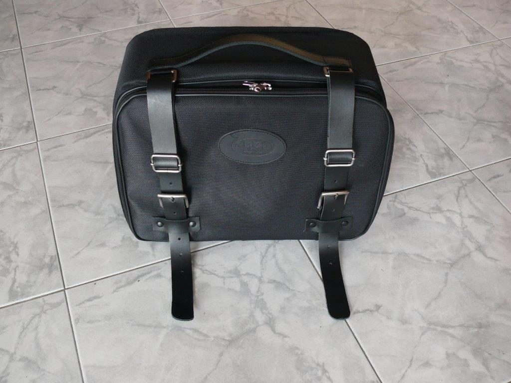 Panniers for Triumph T120 2016, pair of CONTAINER side bags - Image 2