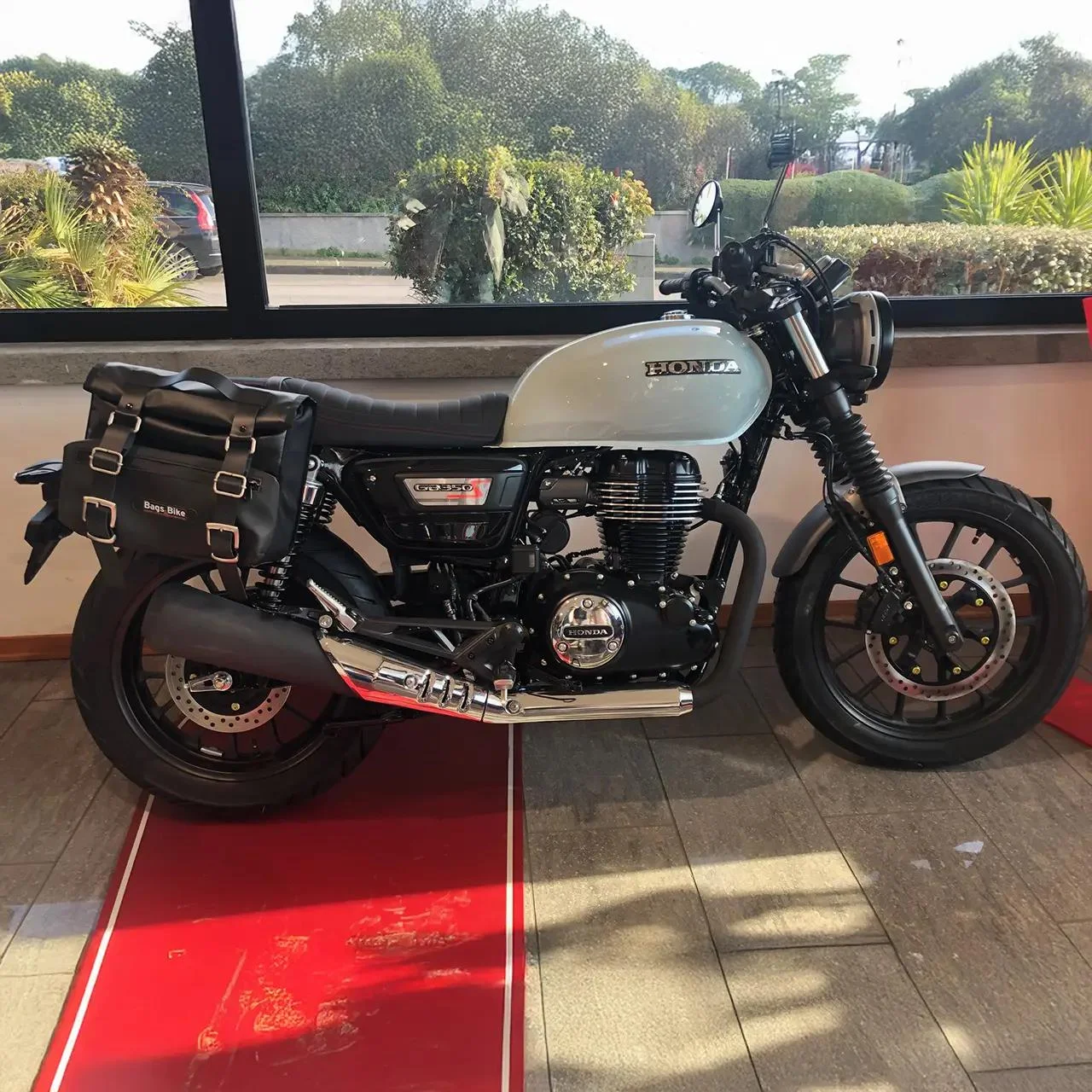 Pannier for Honda GB 350 S, left-sided bag CAMION in Leather - Image 2