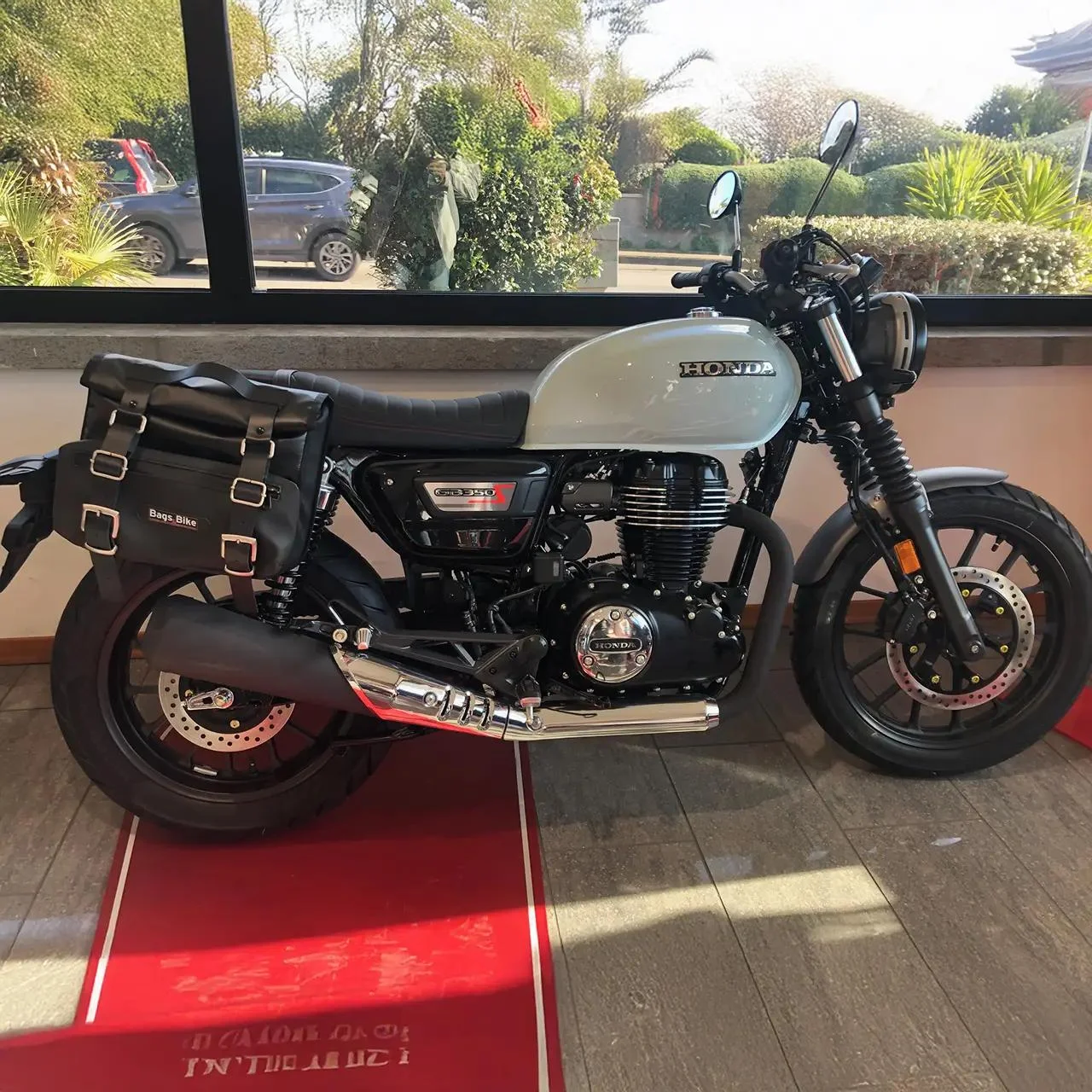 Pannier for Honda GB 350 S, left-sided bag CAMION in Leather - Image 3