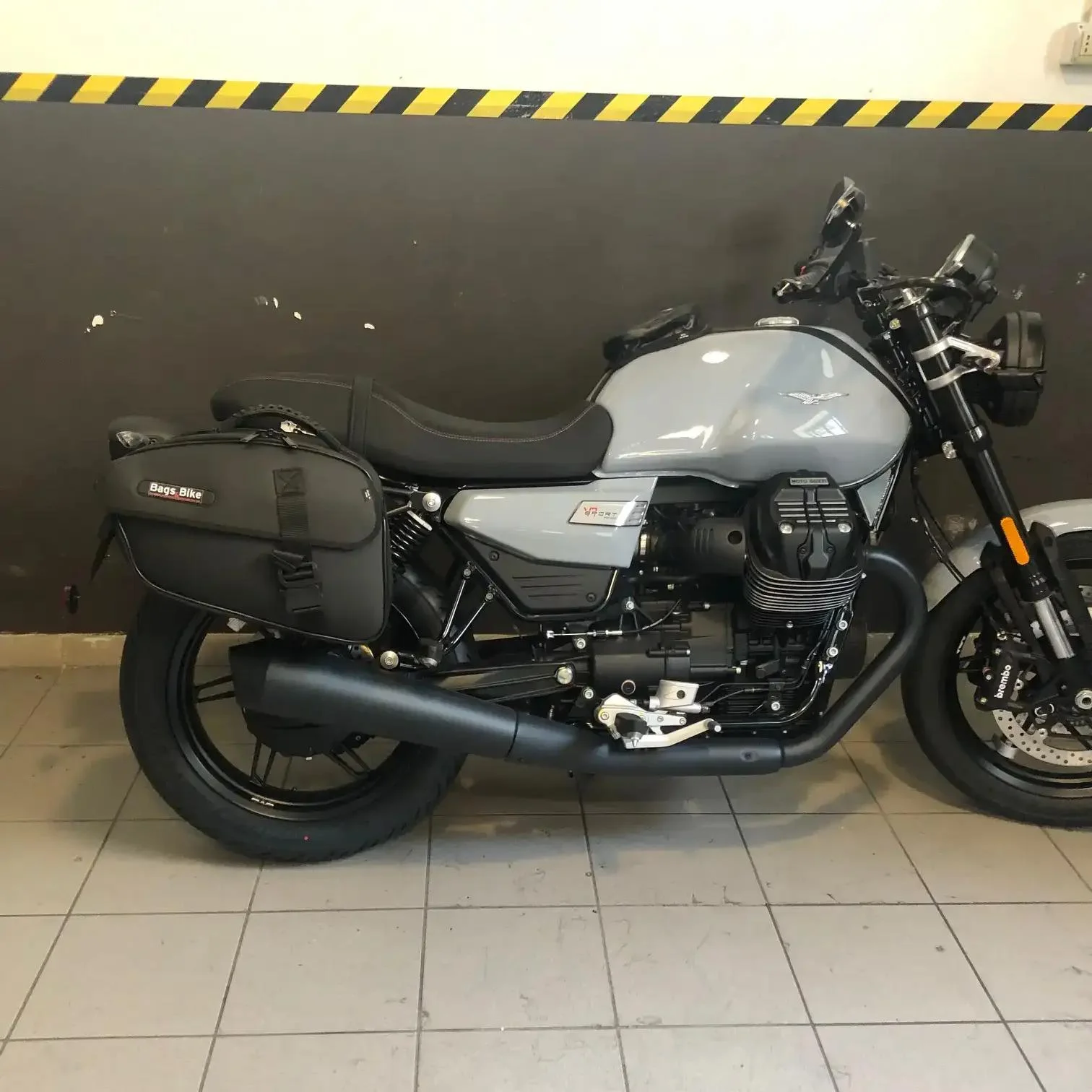 Borse laterali per Moto Guzzi V7 Sport, coppia di borse CENTAURO - immagine 3
