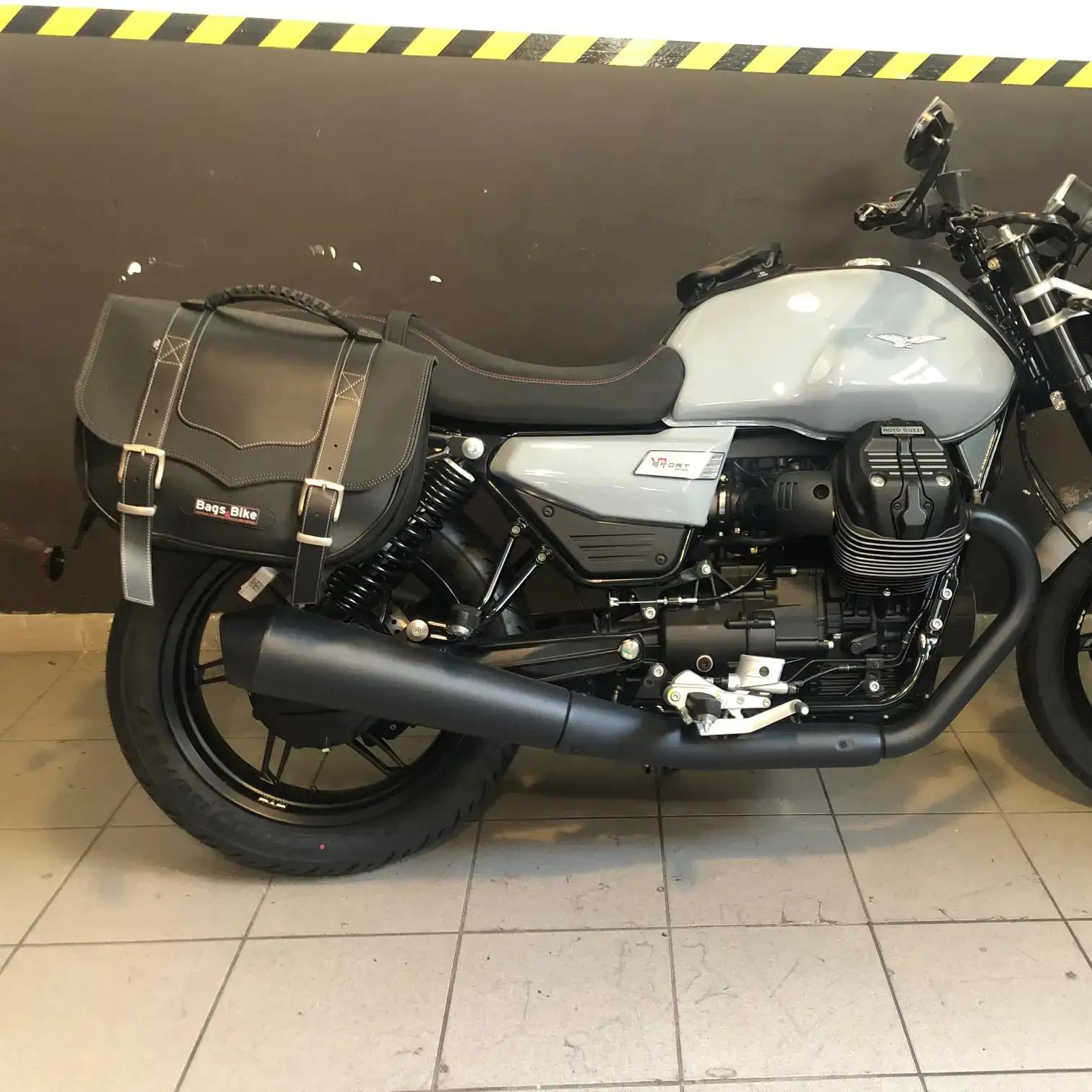 Panniers for Moto Guzzi V7 Sport, pair of CLASSIC side bags - Image 4