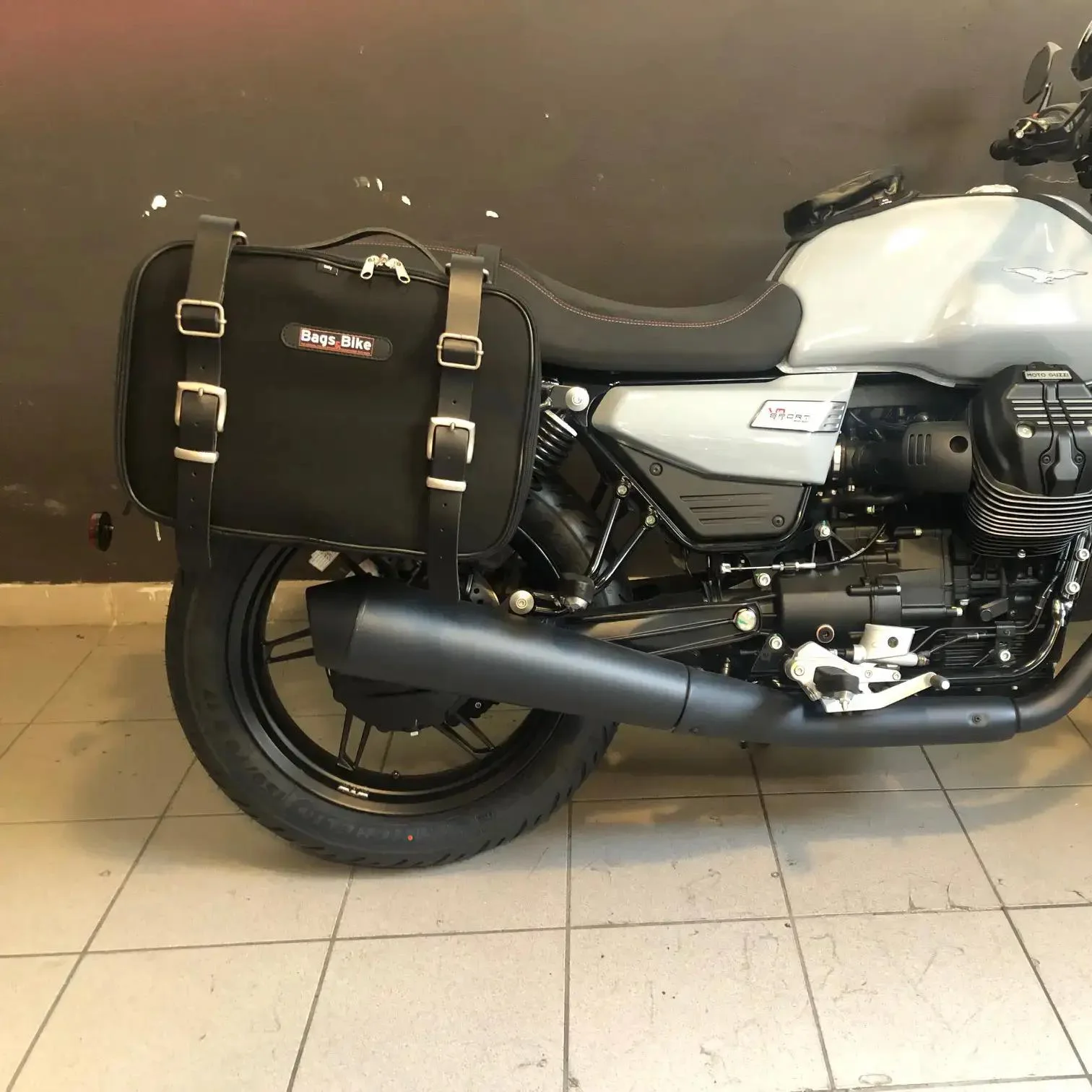 Borse laterali per Moto Guzzi V7 Sport, coppia di borse CONTAINER - immagine 3