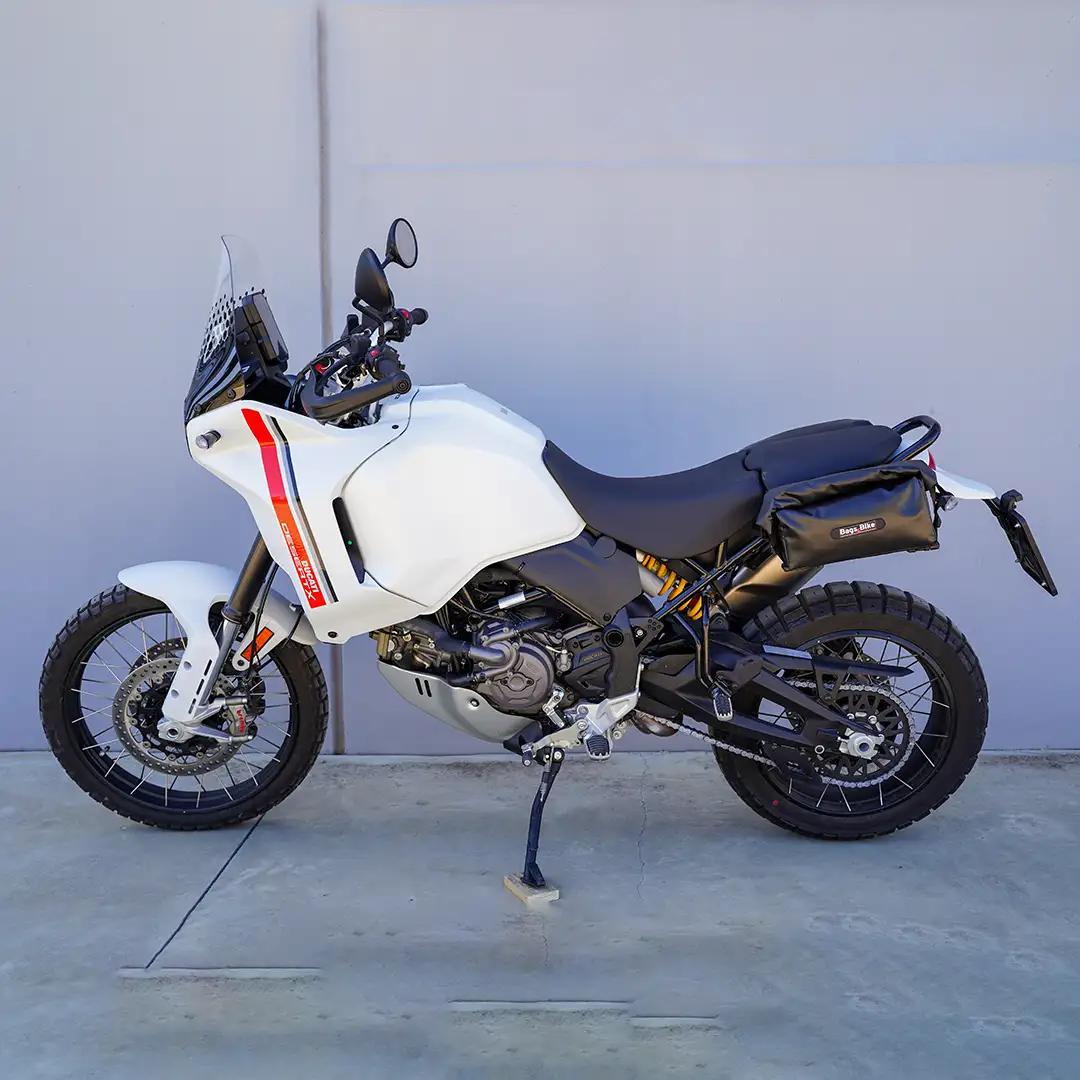 Panniers for Ducati Desert X, pair of ENDURO side bags - Image 4