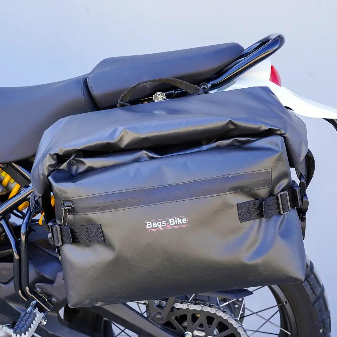 Panniers for Ducati Desert X, pair of EVEREST SX E ENDURO DX side bags - Image 4