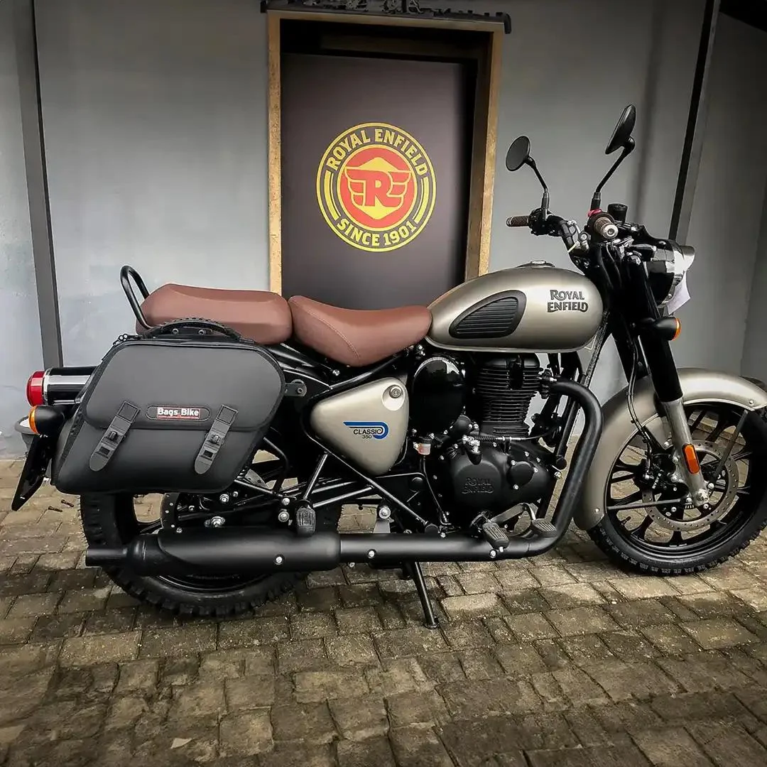 Panniers for Royal Enfield Classic 350, pair of EXCLUSIVE side bags