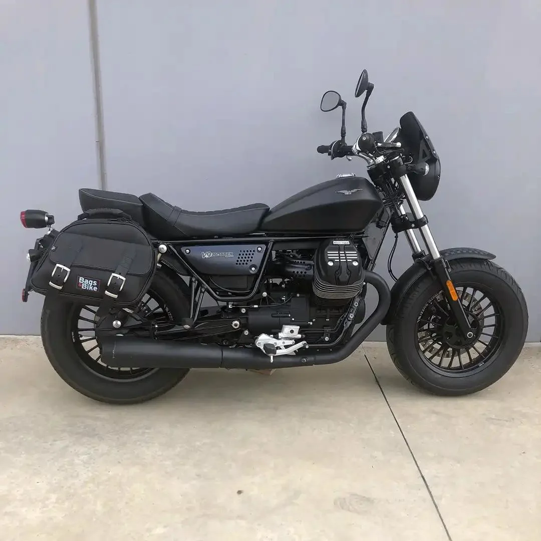 Borse laterali per Moto Guzzi Bobber, coppia di borse EXPLORER in Nera