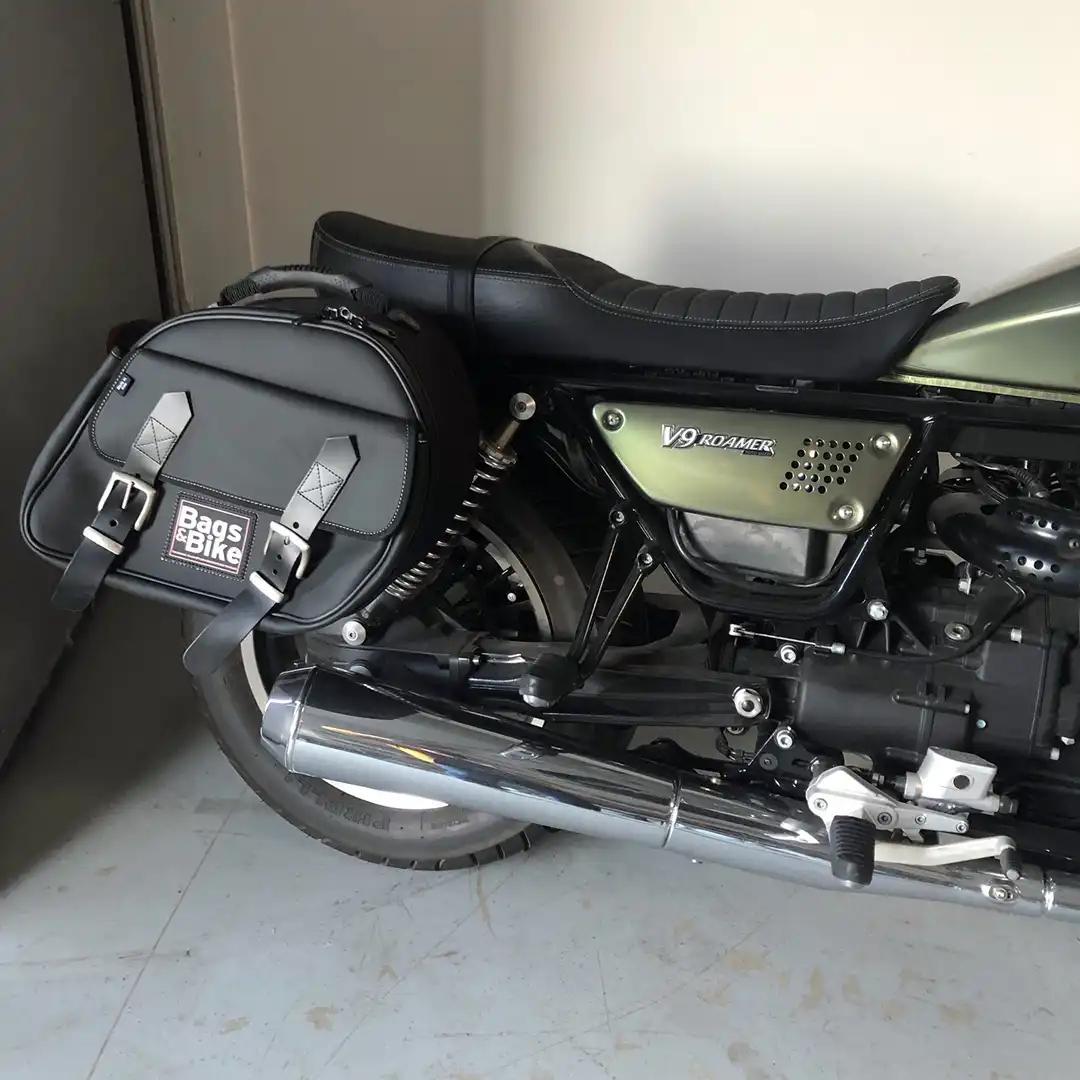 Panniers for Moto Guzzi Roamer, pair of EXPLORER in Black side bags - Image 3