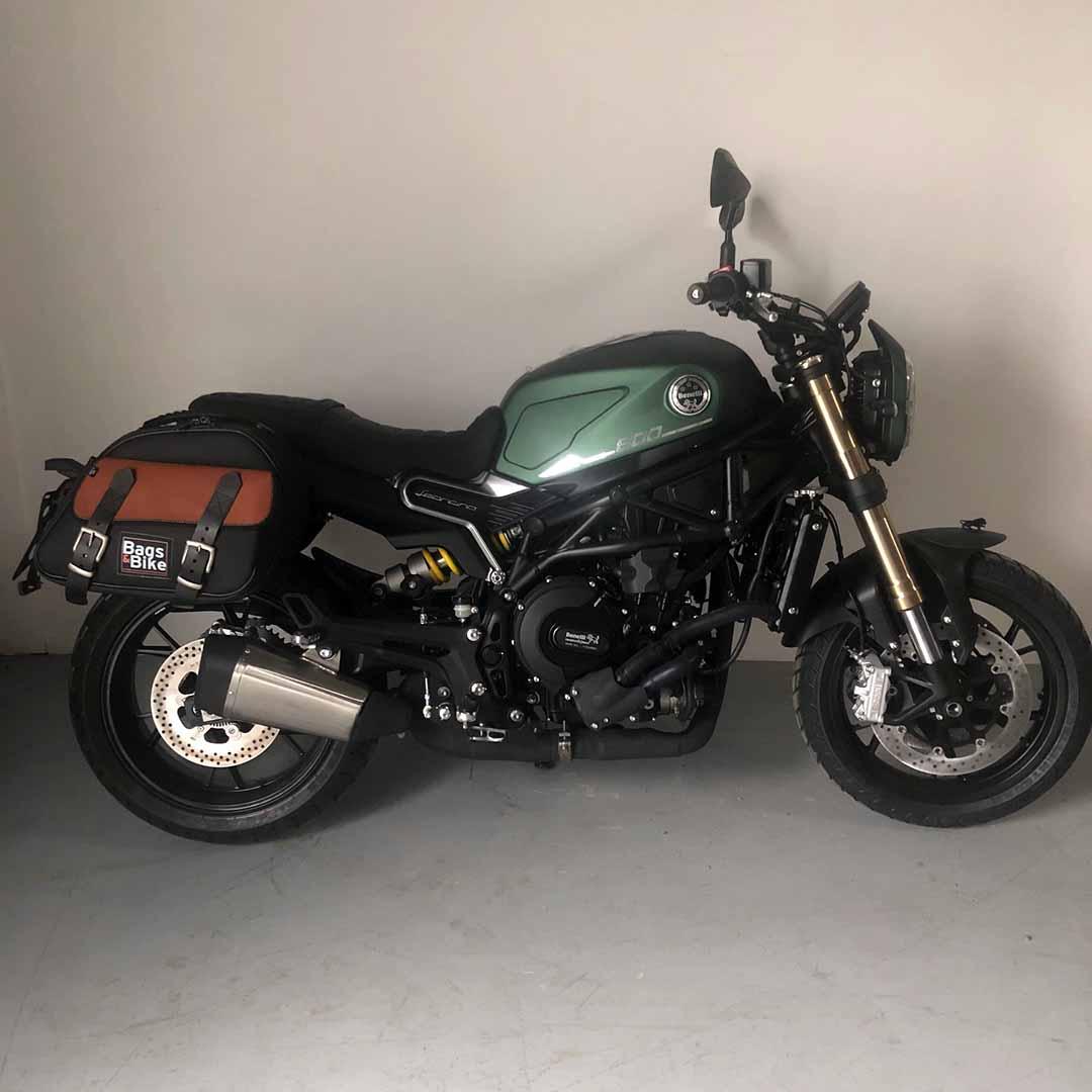 Panniers for Benelli Leoncino 800, pair of EXPLORER in Black and Leather side bags - Image 2