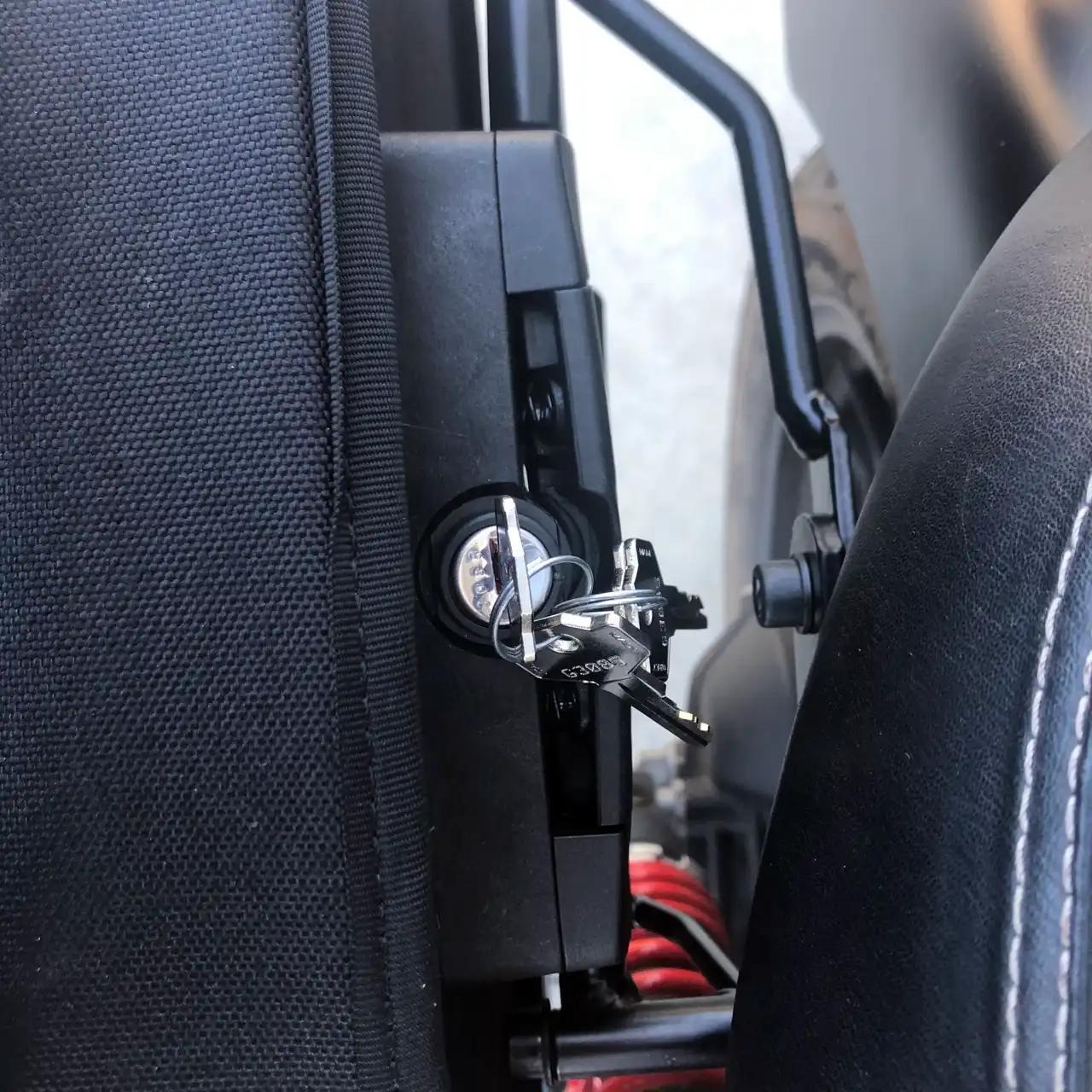 Panniers for Moto Guzzi V7 III, pair of EXPLORER in Black and Leather side bags - Image 5