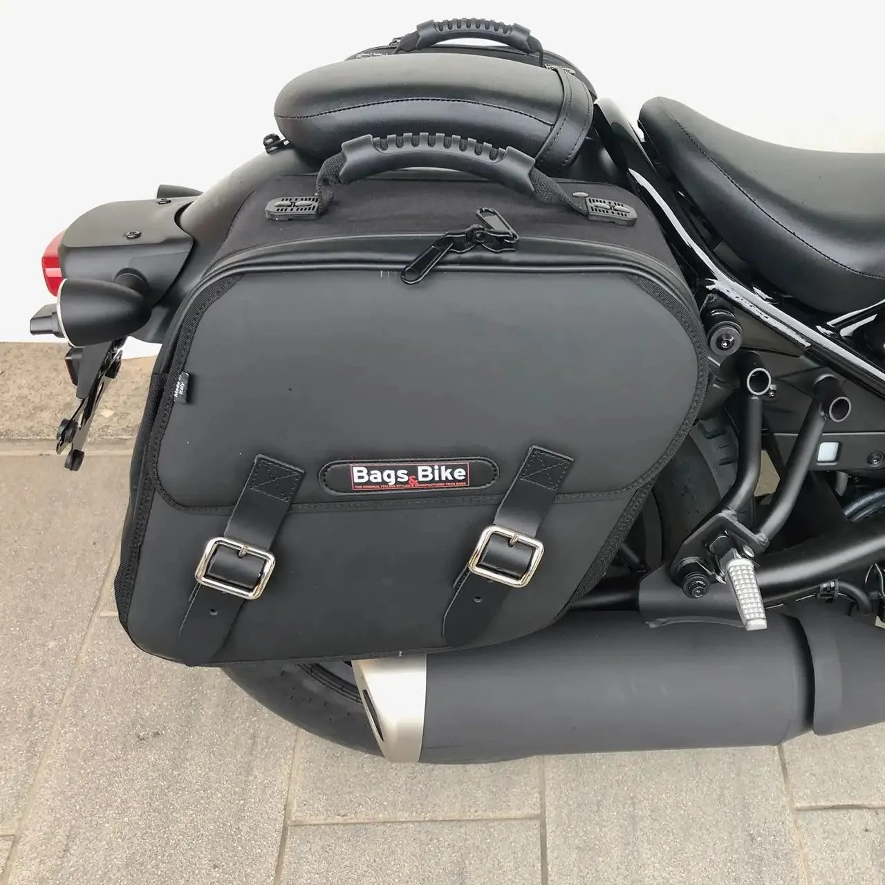Panniers for Honda Rebel 500, pair of EXCLUSIVE side bags - Image 4