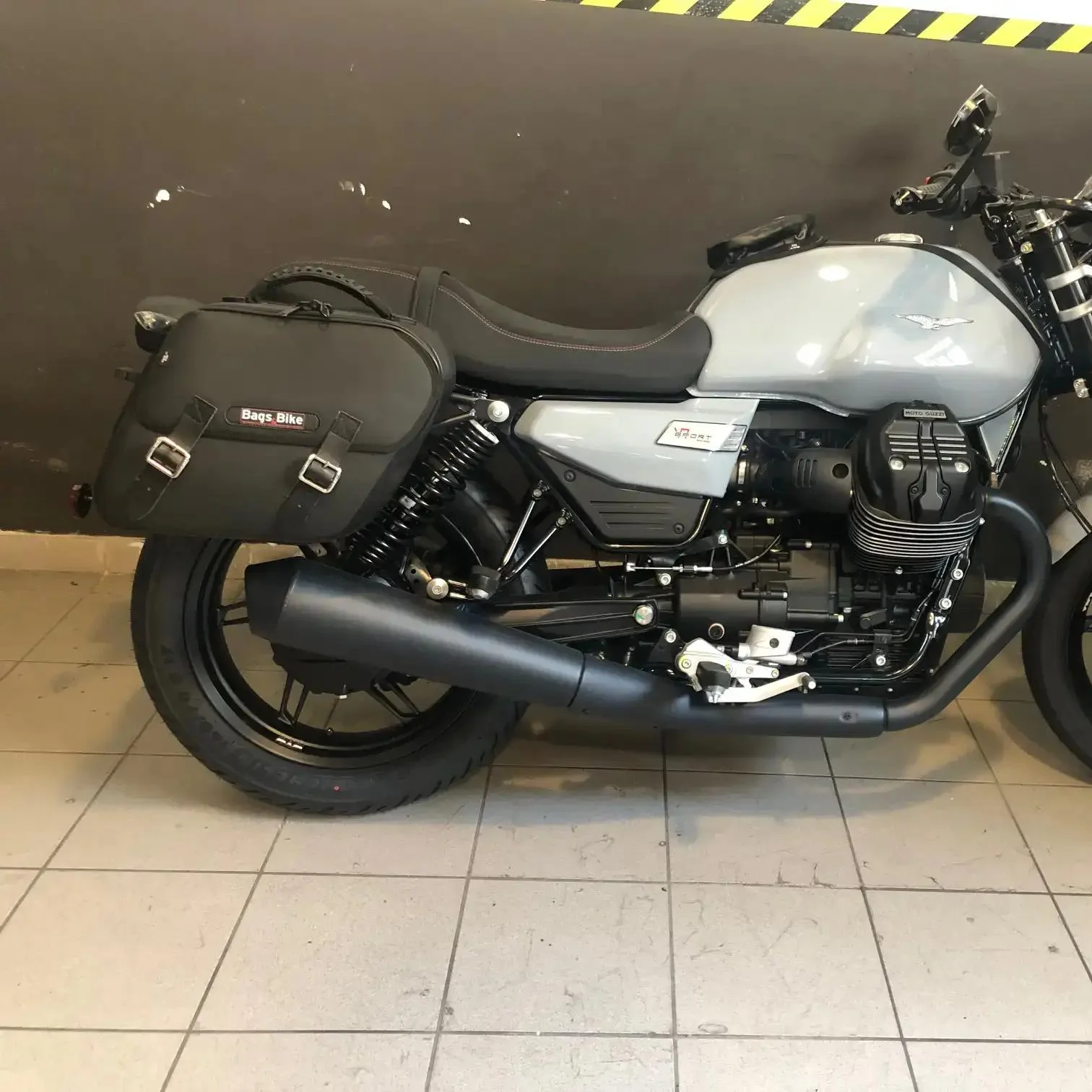 Borse laterali per Moto Guzzi V7 Sport, coppia di borse EXCLUSIVE - immagine 3