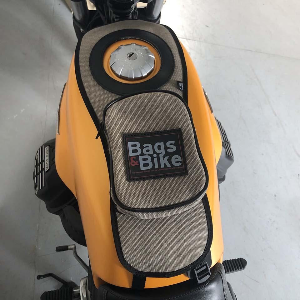 Tank bag Bags&Bike in Gray, for Moto Guzzi V7 850 2021-25 - Image 3