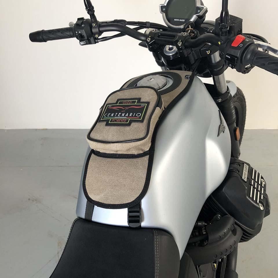Borsa serbatoio Bags&Bike in Grigio, per Moto Guzzi V7 Special 2021/24 - immagine 2