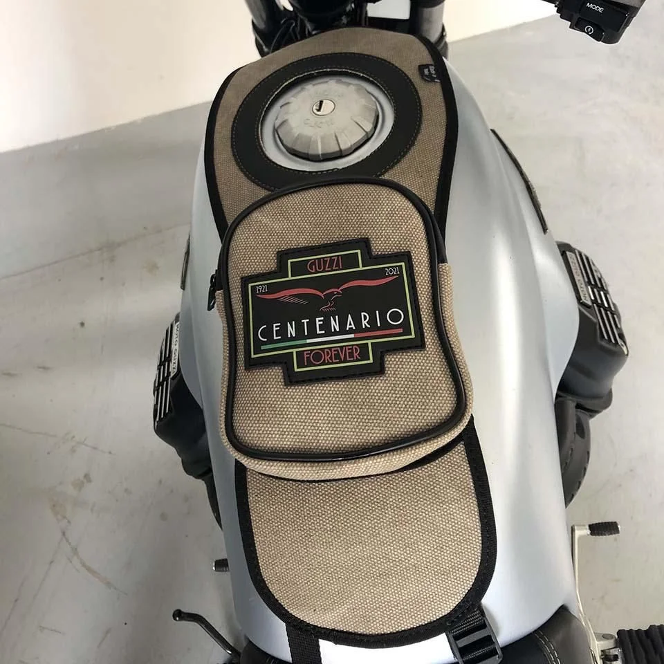 Borsa serbatoio Bags&Bike in Grigio, per Moto Guzzi V7 Special 2021/24 - immagine 3