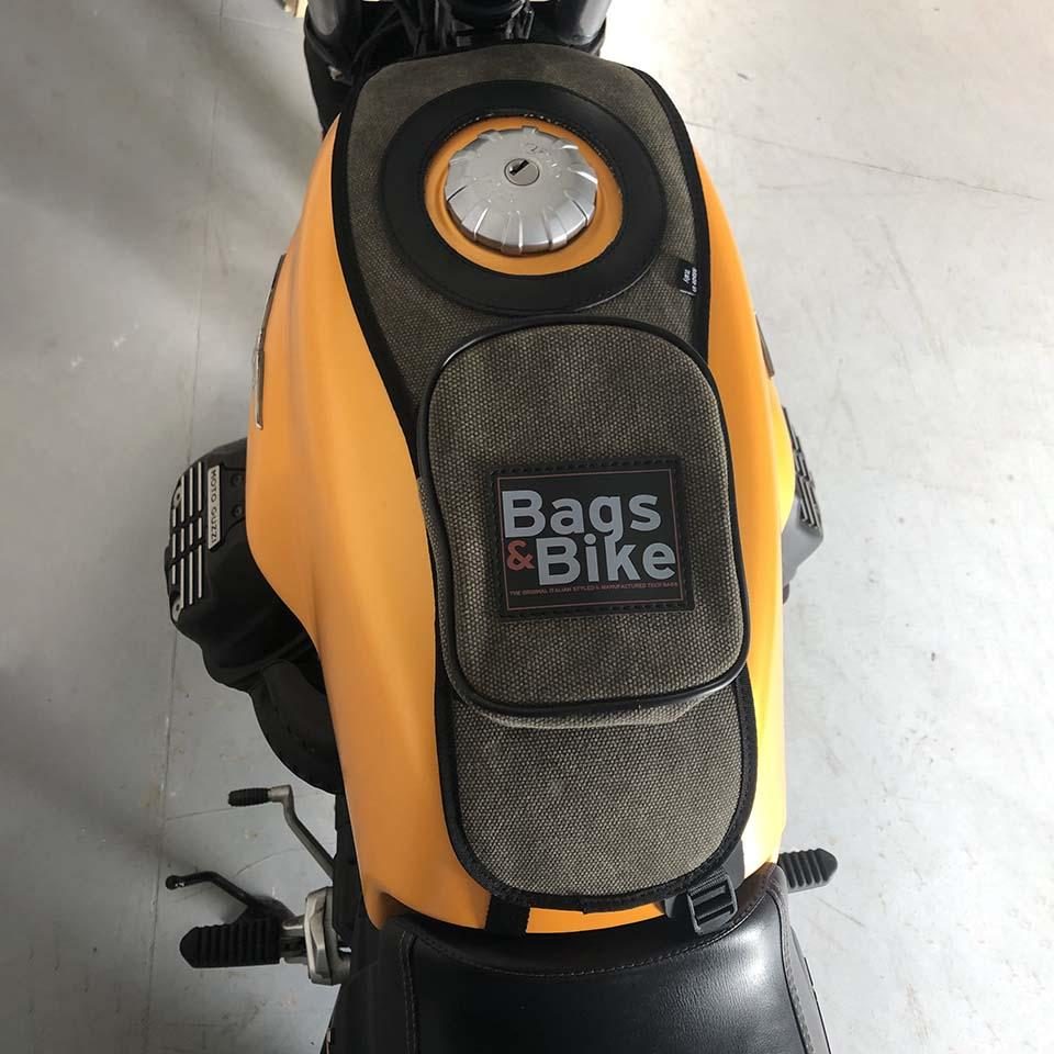 Tank bag Bags&Bike in Green, for Moto Guzzi V7 850 2021-25 - Image 2