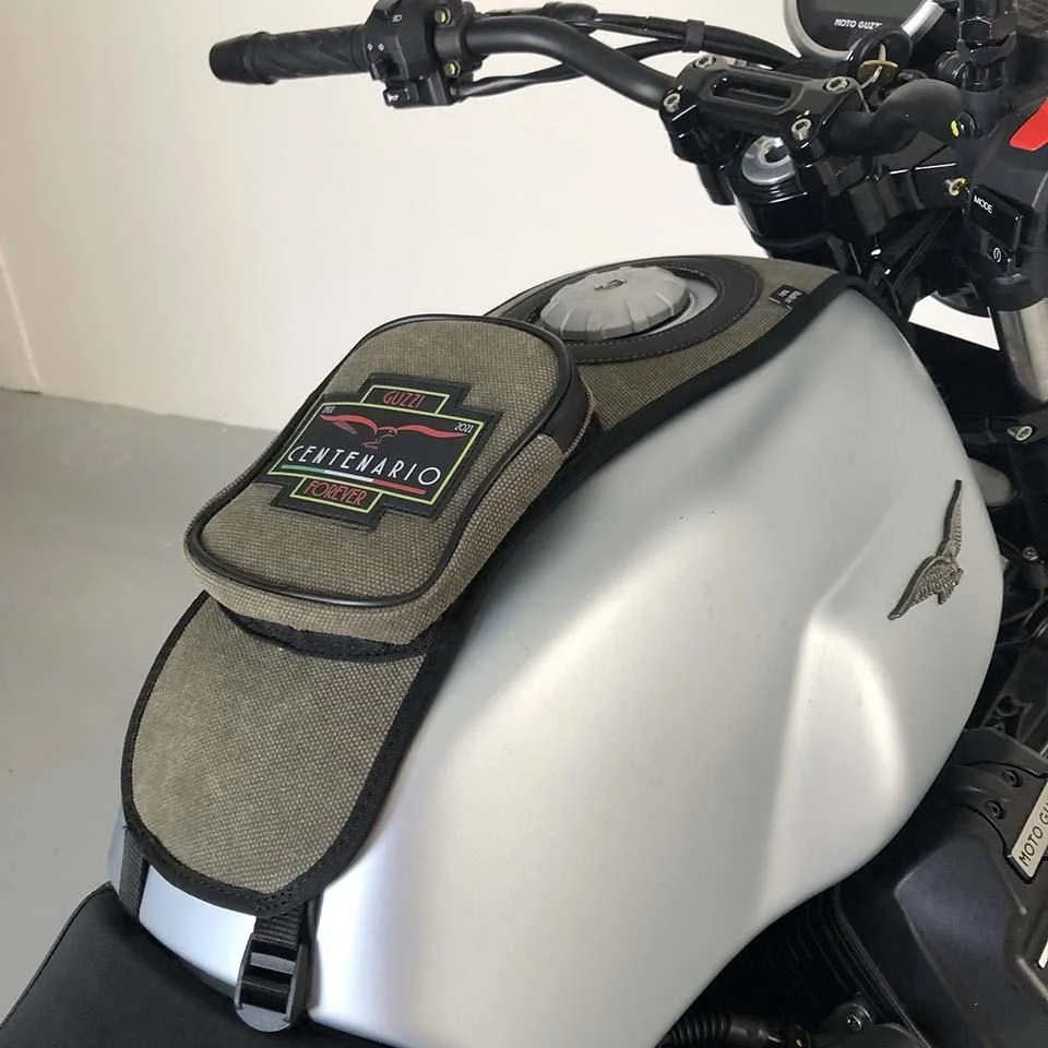 Tank bag Bags&Bike in Green, for Moto Guzzi V7 850 2021-25 - Image 2