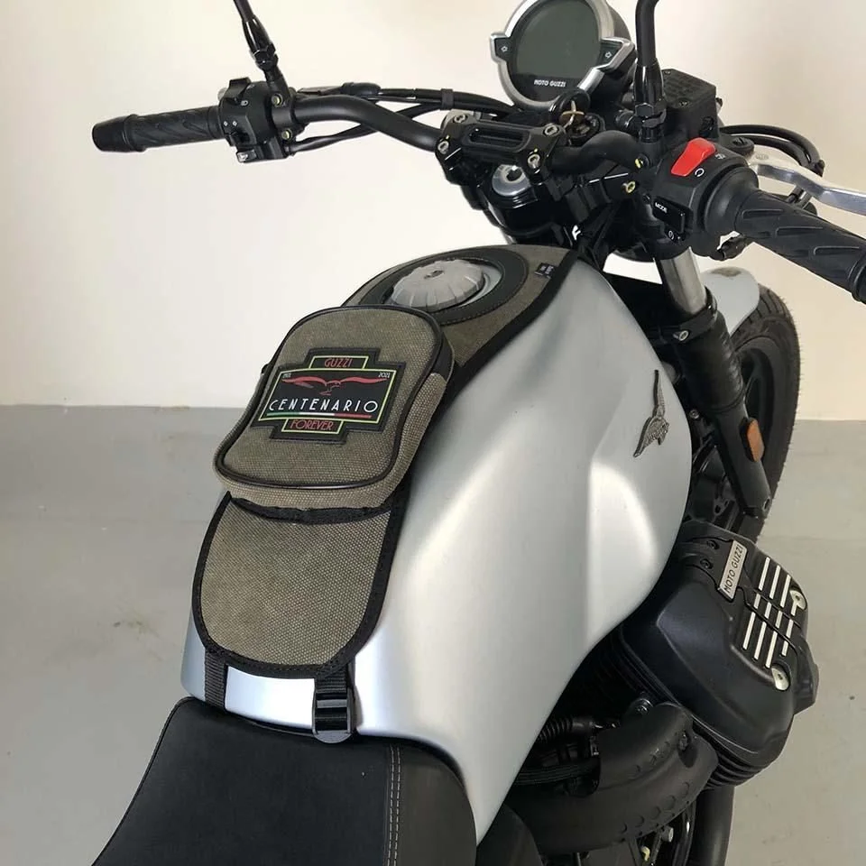 Tank bag Bags&Bike in Green, for Moto Guzzi V7 850 2021-25 - Image 3