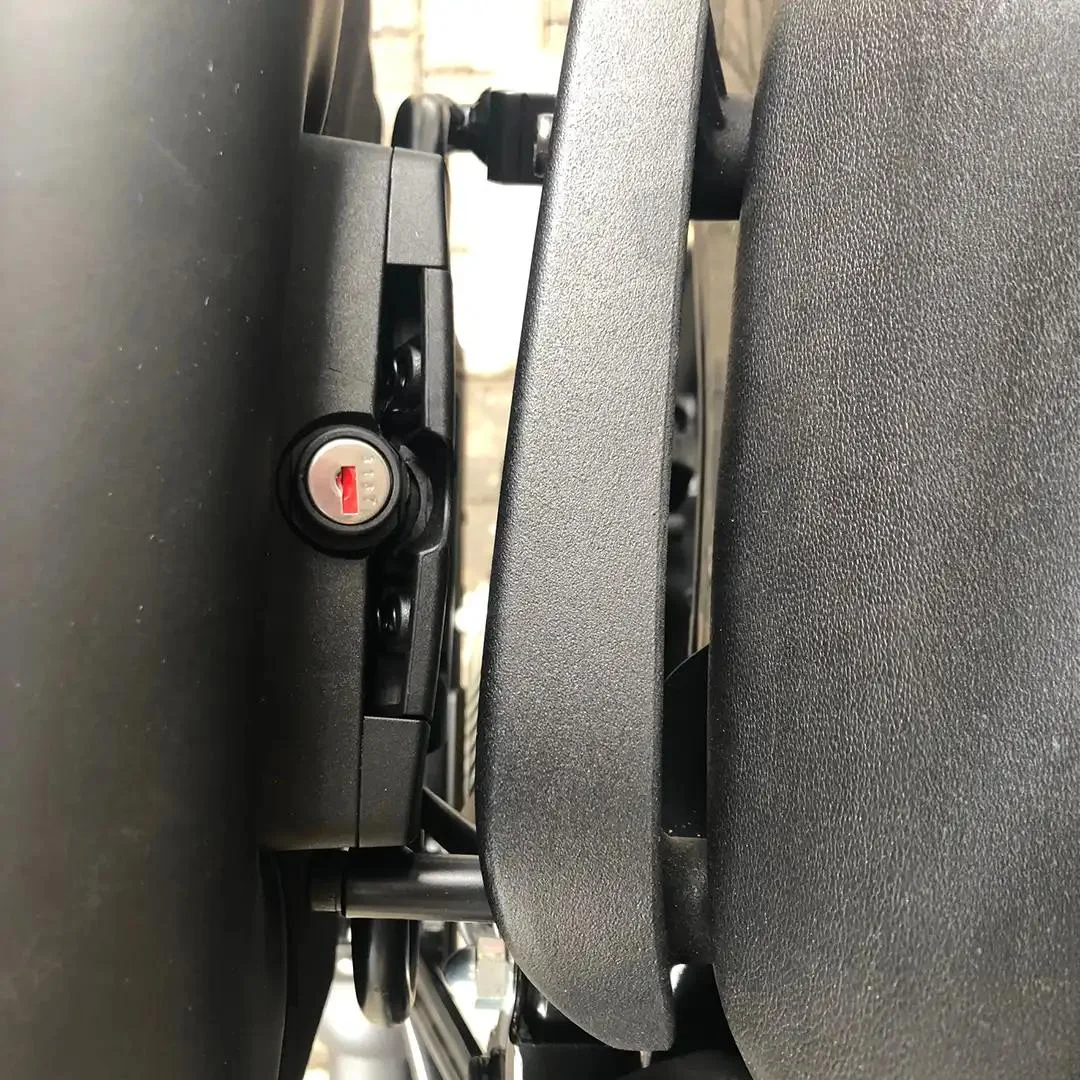 Borse laterali per Royal Enfield Super Meteor 650, coppia di borse MATRIX - immagine 3