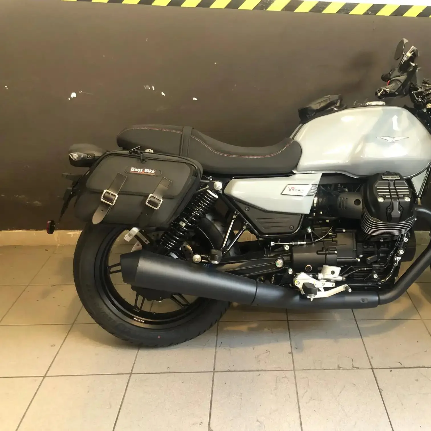 Borse laterali per Moto Guzzi V7 Sport, coppia di borse NEW PERFECT - immagine 3