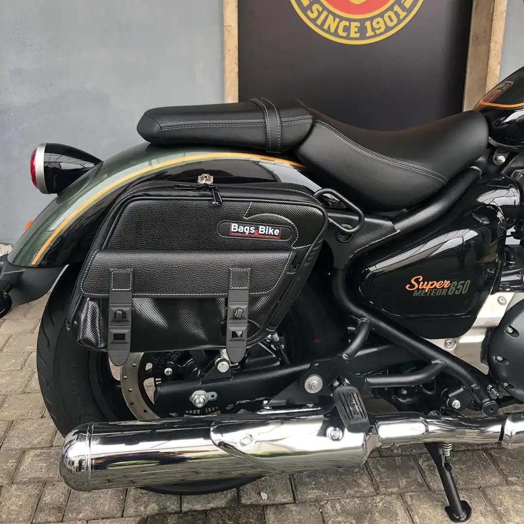 Panniers for Royal Enfield Super Meteor 650, pair of PERFECT side bags - Image 2