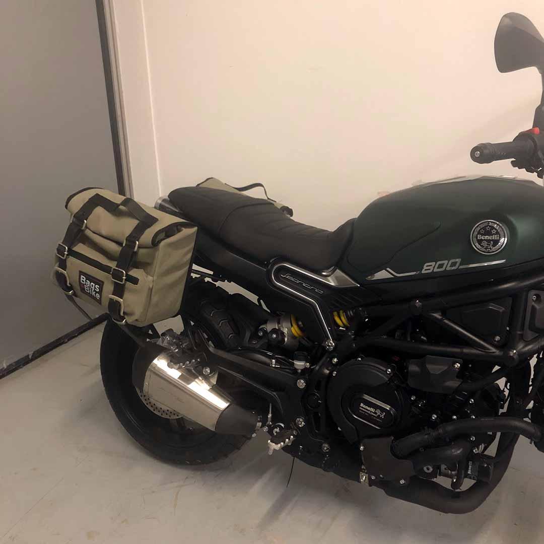 Panniers for Benelli Leoncino 800, pair of SAHARA in Gray side bags - Image 2