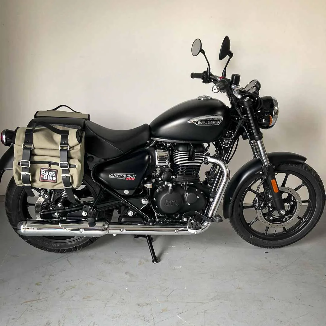 Borse laterali per Royal Enfield Meteor 350, coppia di borse SAHARA in Grigio - immagine 3